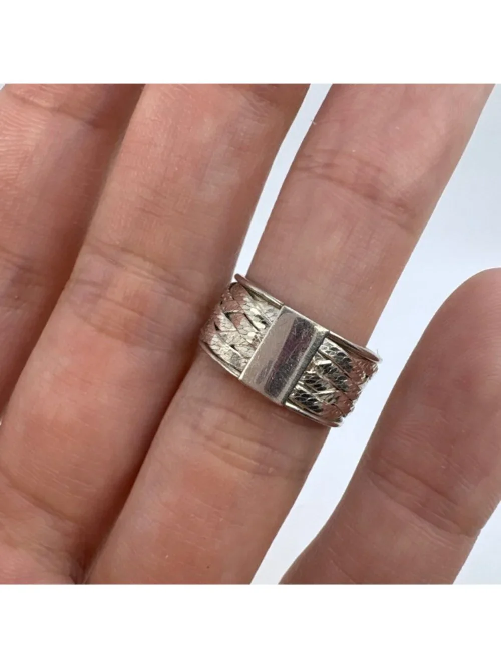 Herringbone Wrap Design Band Sterling Silver 925 Ring Size 5.5